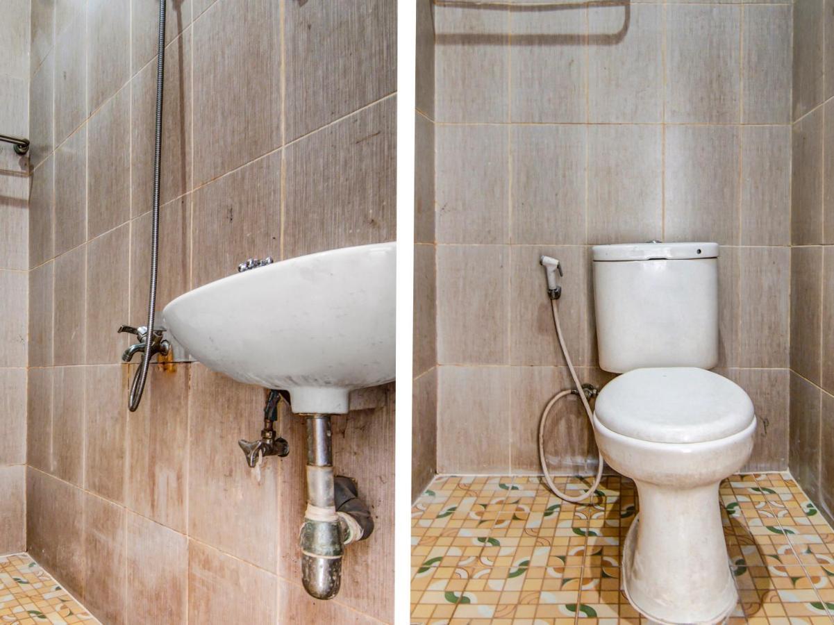 Oyo 90897 Hotel Sepupu Satria Пеканбару Екстериор снимка